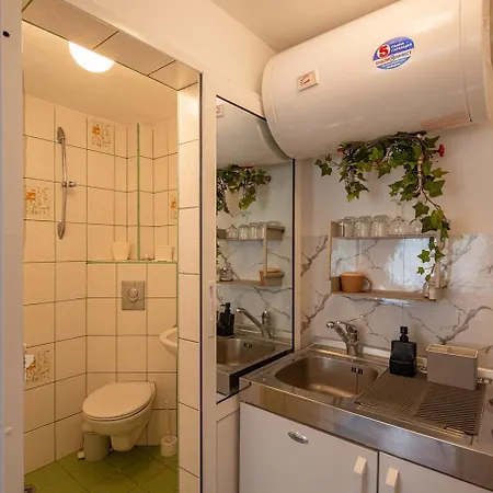 Πανσιόν Valchevi Τσερνομόρετς