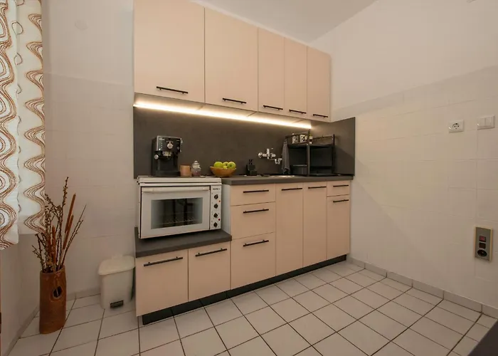 招待所 Valchevi 切尔诺莫雷茨