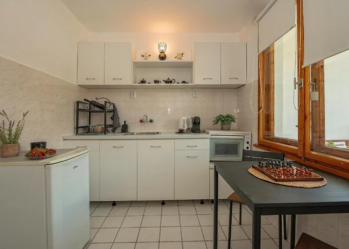 Valchevi 3* 切尔诺莫雷茨