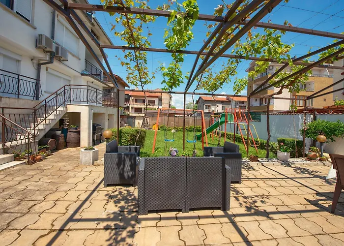 Valchevi 3* 切尔诺莫雷茨