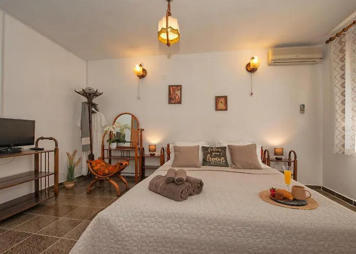 招待所 Valchevi 切尔诺莫雷茨