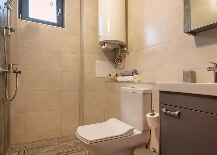 Valchevi 招待所 切尔诺莫雷茨