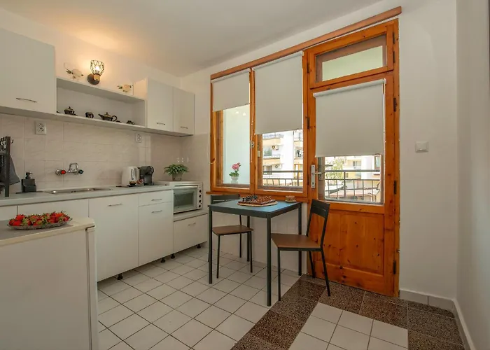 Valchevi 切尔诺莫雷茨