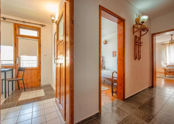 Valchevi 3* 切尔诺莫雷茨